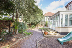 Photo 19- click for photo gallery